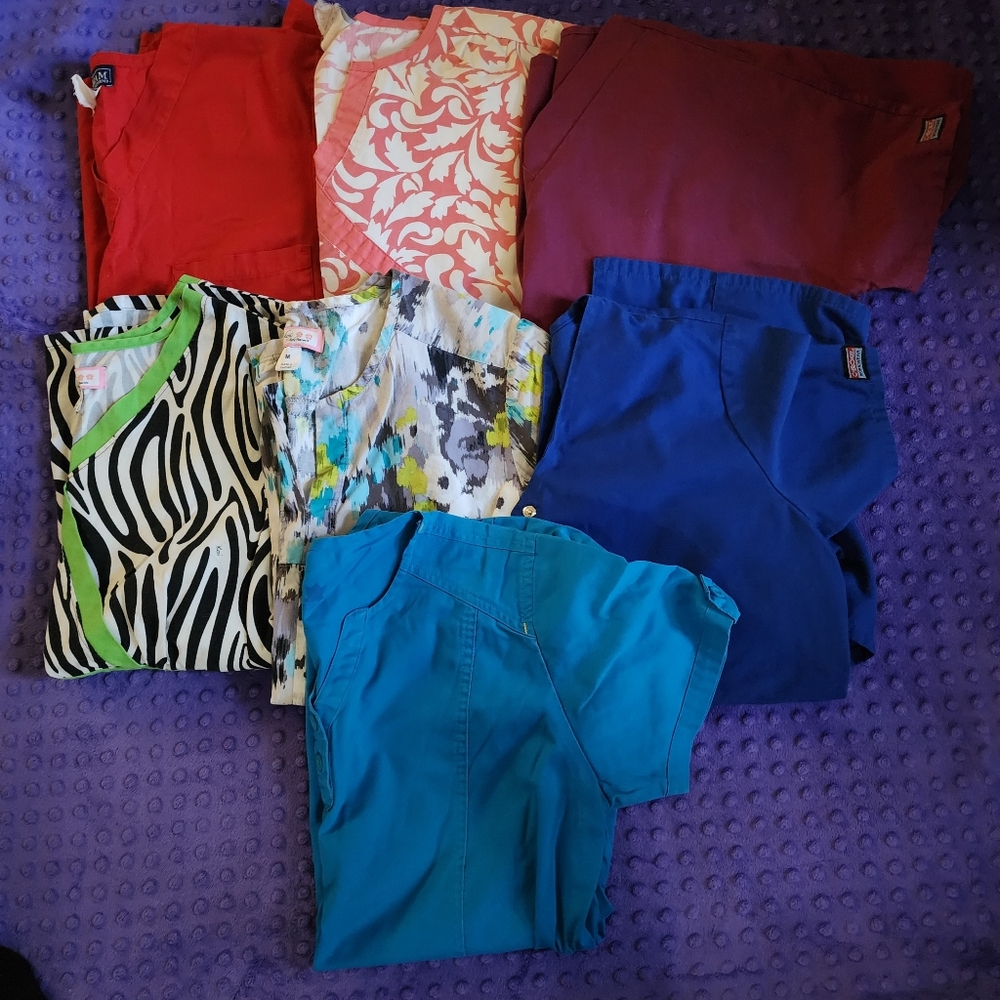 Scrub Tops - Picture 2 of 4